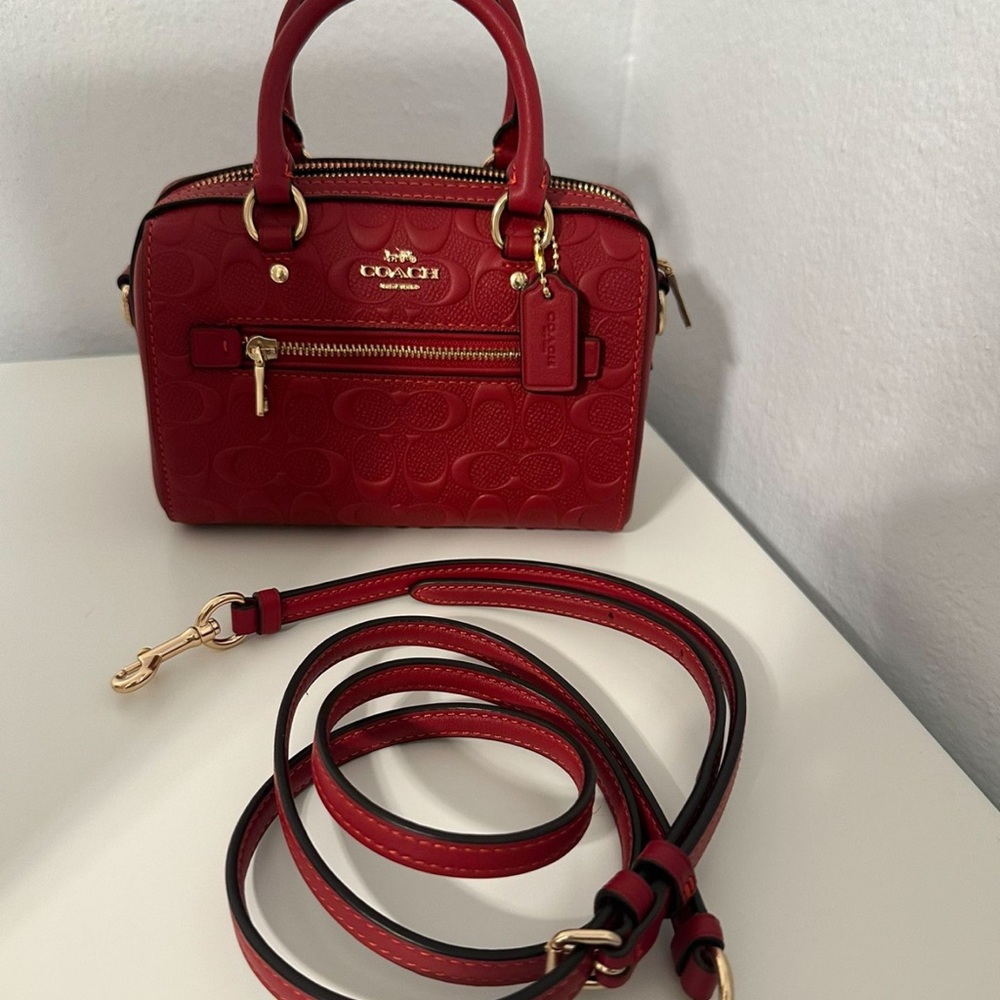 Mini red coach bag - Picture 3 of 8